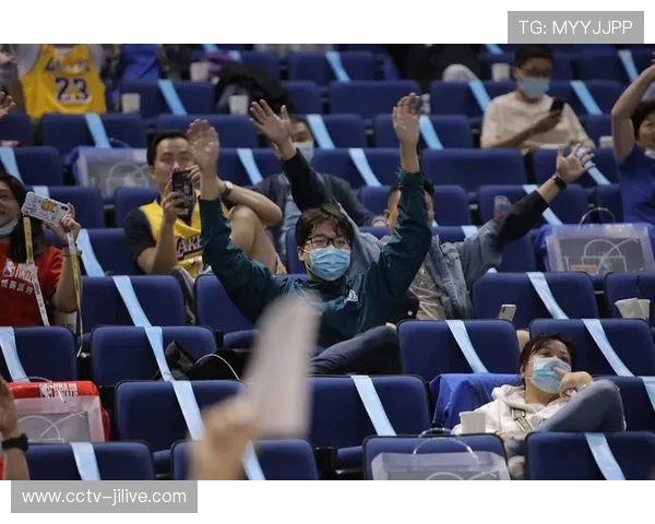 滇超美食街接待球迷,临沧酒店推观赛礼包