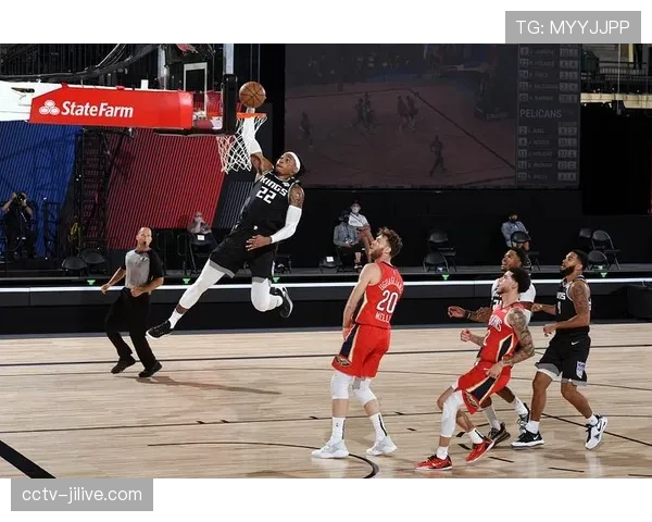 雄鹿主场对阵鹈鹕：攻防节奏趋缓，比赛或导向小分